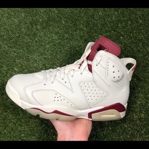 SOLD Jordan Retro 6 Maroon 384664-116 (2015)